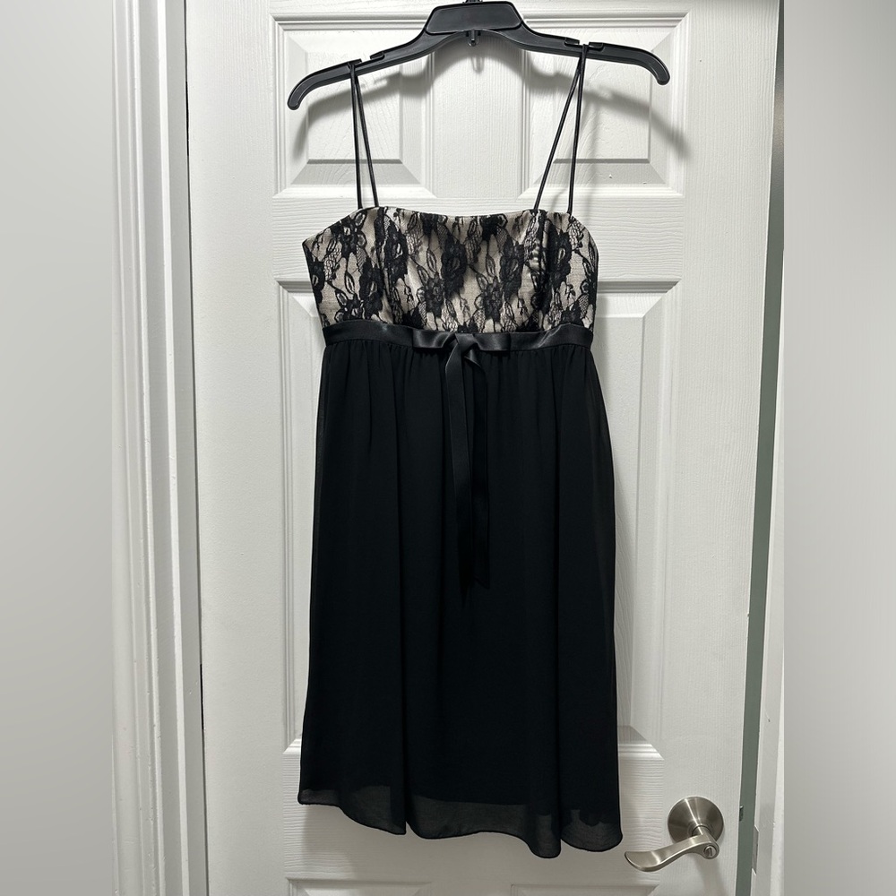 Vintage Y2K Cache Bow Babydoll Dress in Black with Lace Bust Size 2